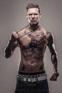 1005336_524600474259707_633484587_n