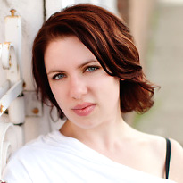 Katee Robert.04.205px.png